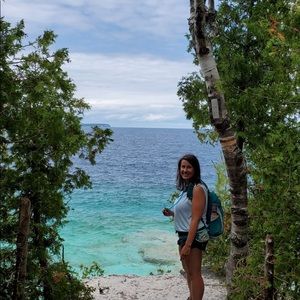 Meet your Posher, Madeline